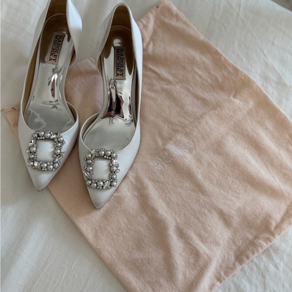 Badgley Mischka Shoes - Badgley Mischka Women's Fabia Pointed Toe Slip On d'Orsay Pumps